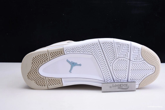 4 Jordan Retro 2017 487724-118 Sand 0811